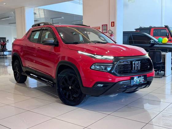 FIAT TORO 2.0 16V TURBO DIESEL ULTRA 4WD AT9 FIAT TORO 2.0 16V TURBO DIESEL ULTRA 4WD AT9